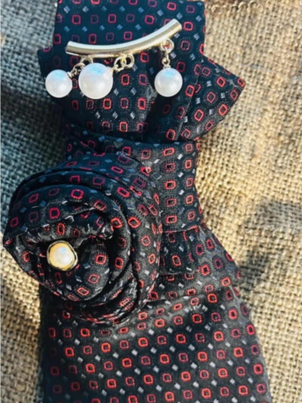 Pearl Drop Tie Pin and Black Red Patterned Necktie necklace